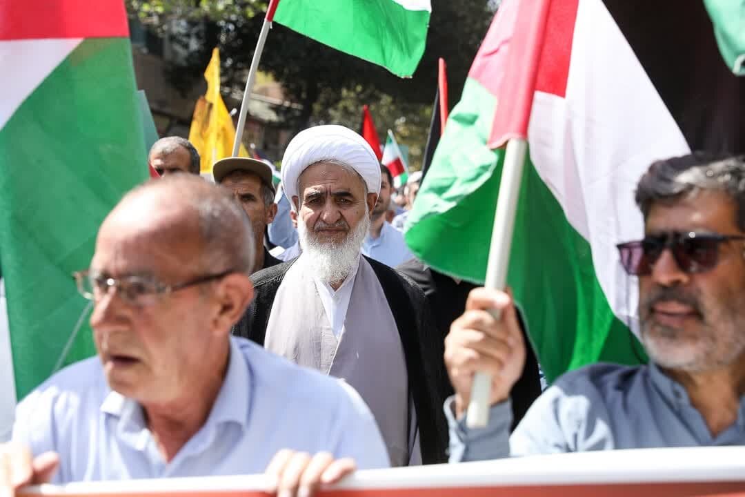 برگزاری راهپیمایی جمعه خشم در قزوین + تصاویر