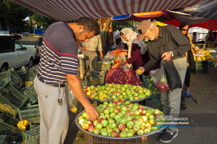 شنبه بازار بندر انزلی