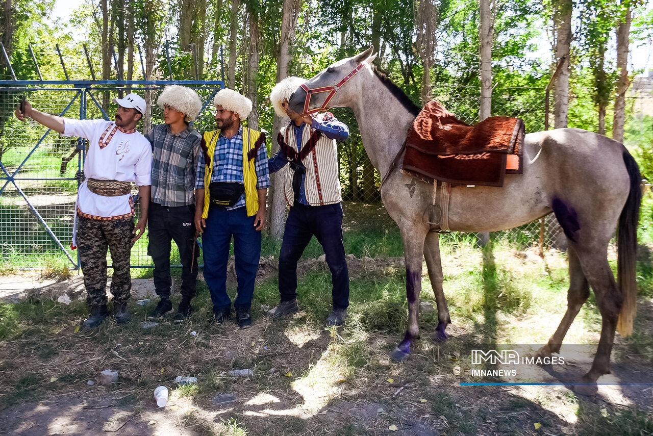 از زورآزمایی پهلوانان تا تاخت اسبهای ترکمن