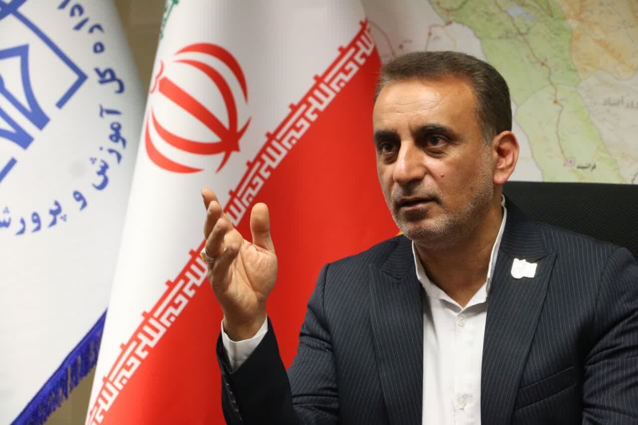 از آشنایی با دو نخبه شیرازی برتر کنکور تا معرفی مهمترین مراکز علمی دانشگاهی شیراز