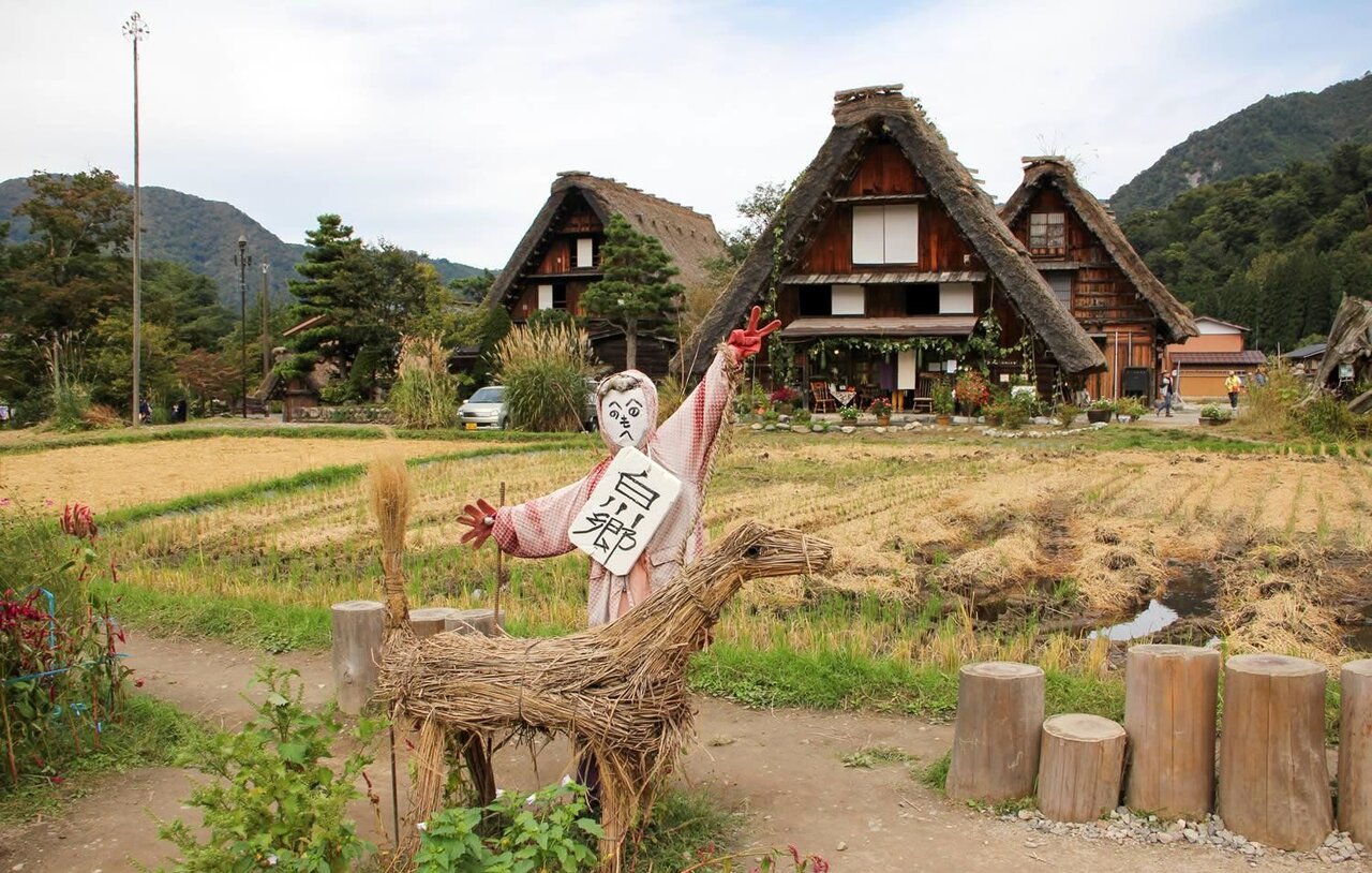 ترویج نقلمکان به روستاها و مشوقهای مالی دولتها