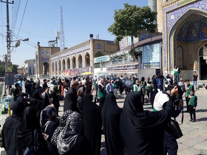 اجتماع بزرگ امام رضایی‌ها در کرمانشاه برگزار شد