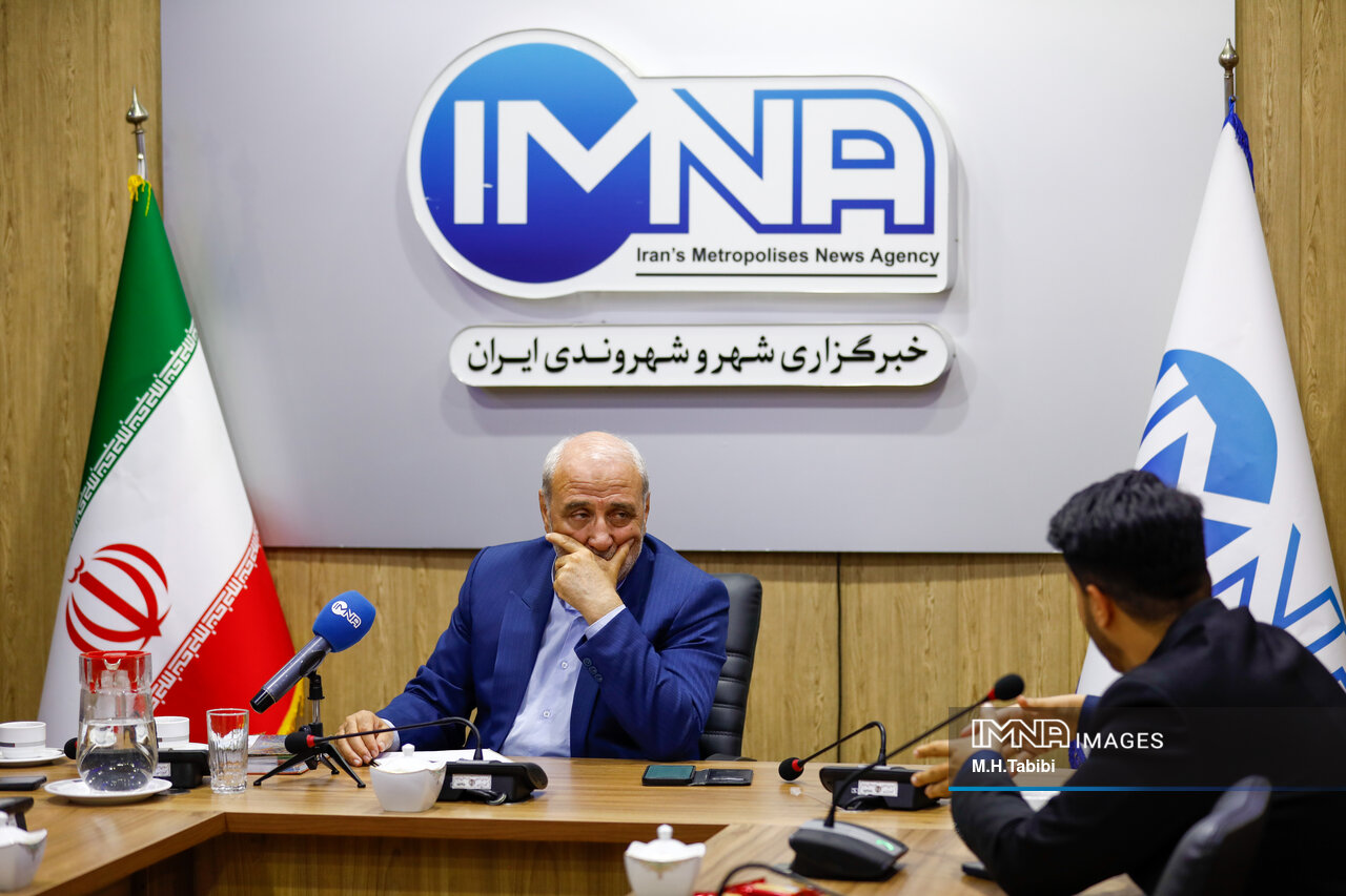 انتقال آب دریا از پروژههای خوب دولت سیزدهم بود/ به ۴ نفر از وزرا رای اعتماد ندادم