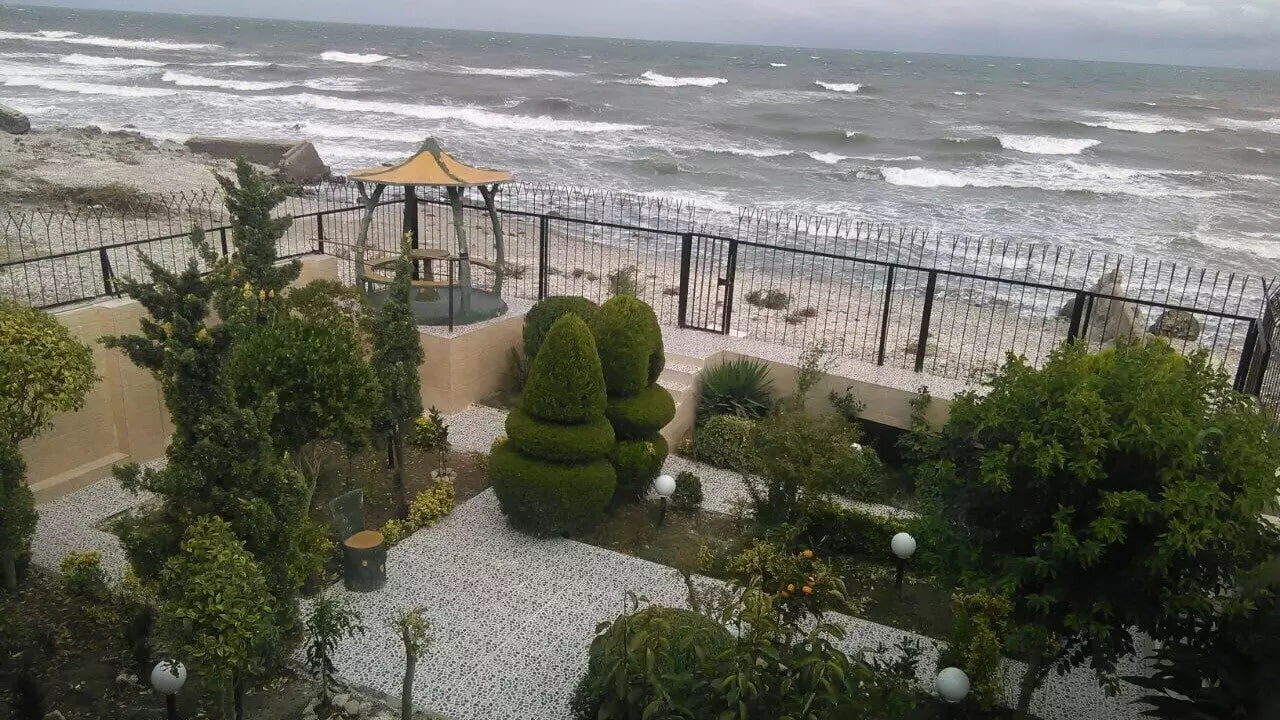 از خانههای دنج جنگلی تا اقامتگاههای شیک شمال: انتخابهای برتر برای تعطیلات