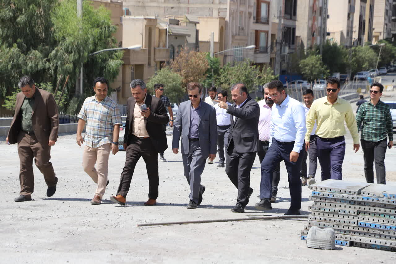 تقاطع غیرهمسطح بلوار شهید سلیمانی قم تا آذرماه به بهرهبرداری میرسد