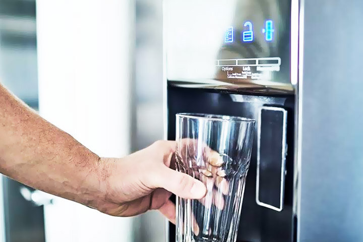 هر چند وقت یکبار باید فیلتر آب یخچال خود را عوض کنید؟ هر چند وقت یکبار باید فیلتر آب یخچال خود را عوض کنید؟