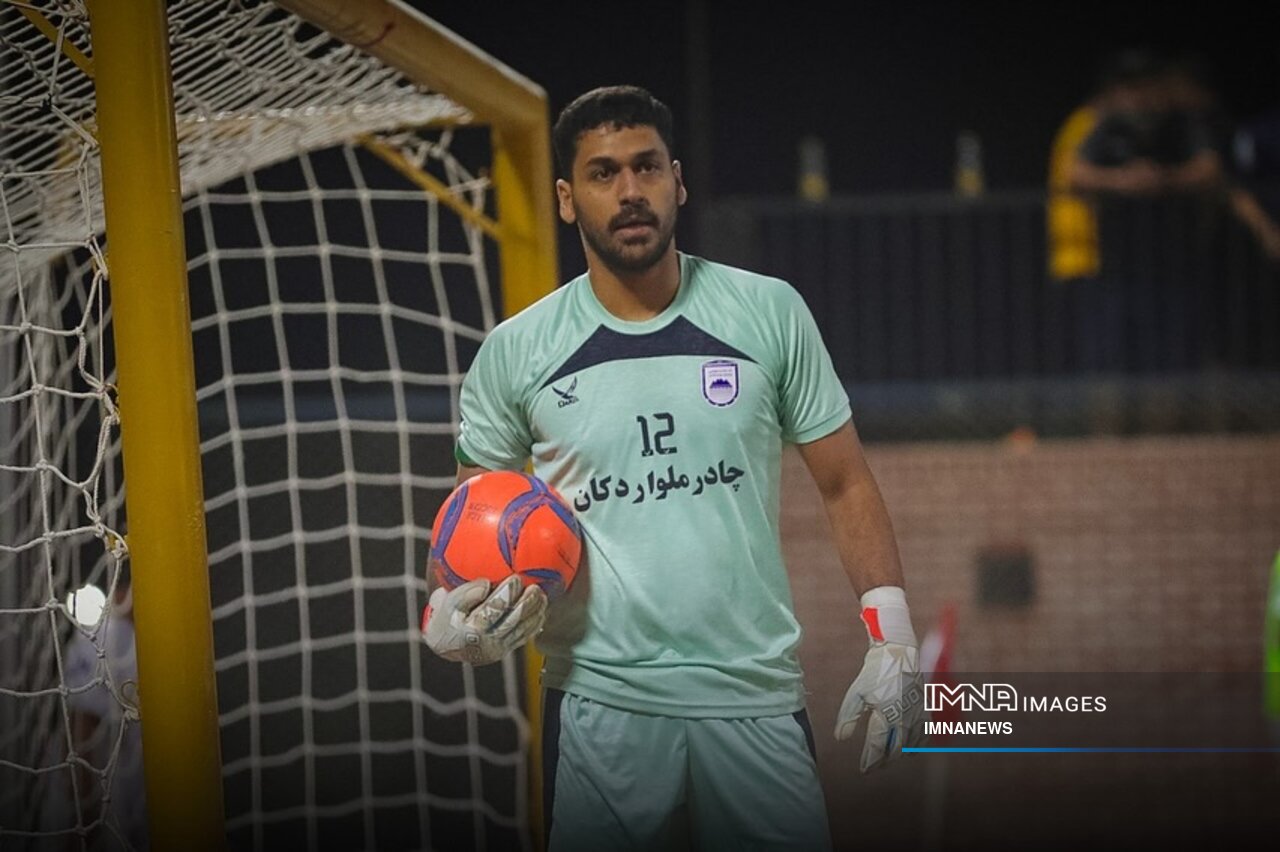 فوتبال؛ عامل بیتوجهی به فوتبالساحلی