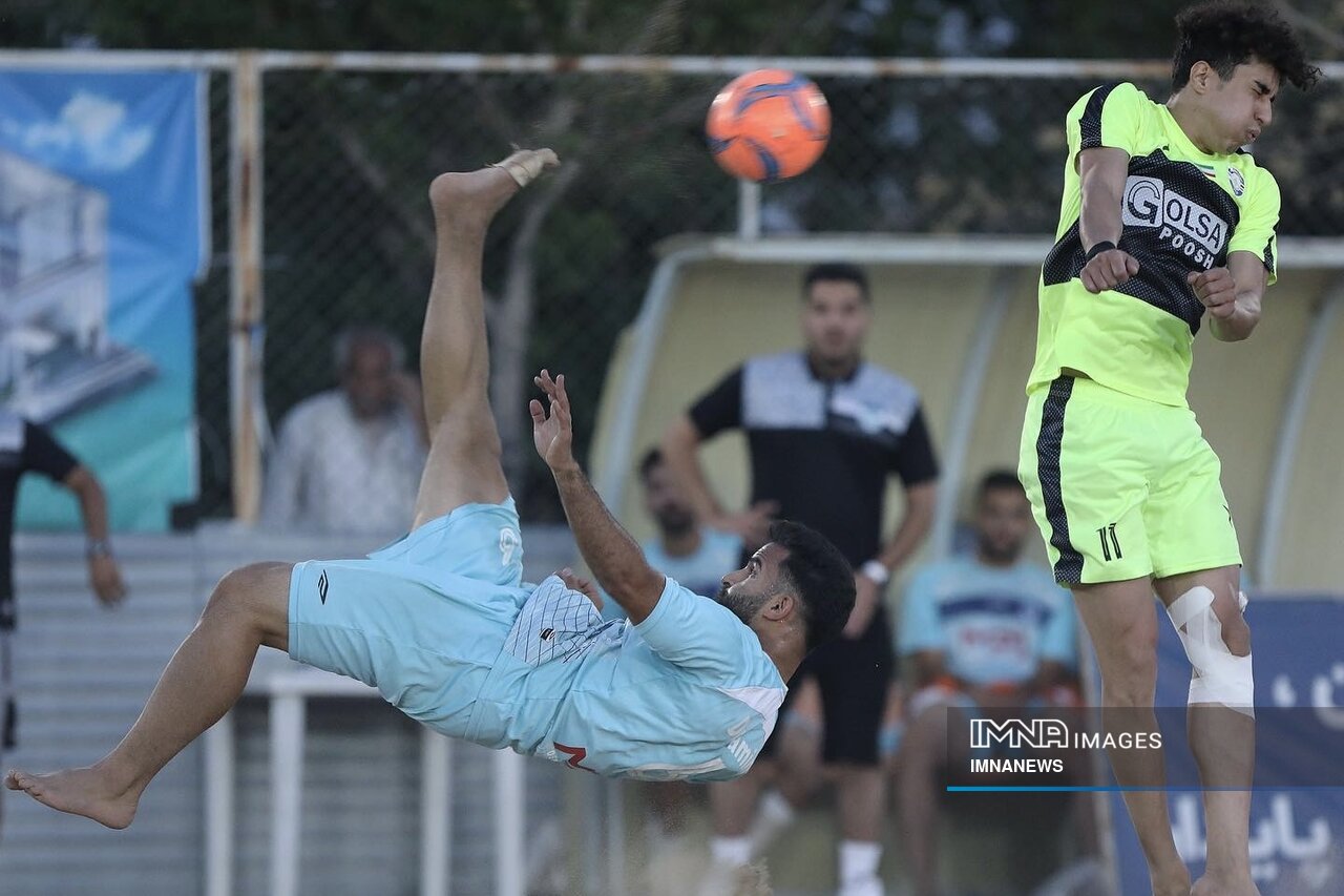 فوتبال؛ عامل بیتوجهی به فوتبالساحلی