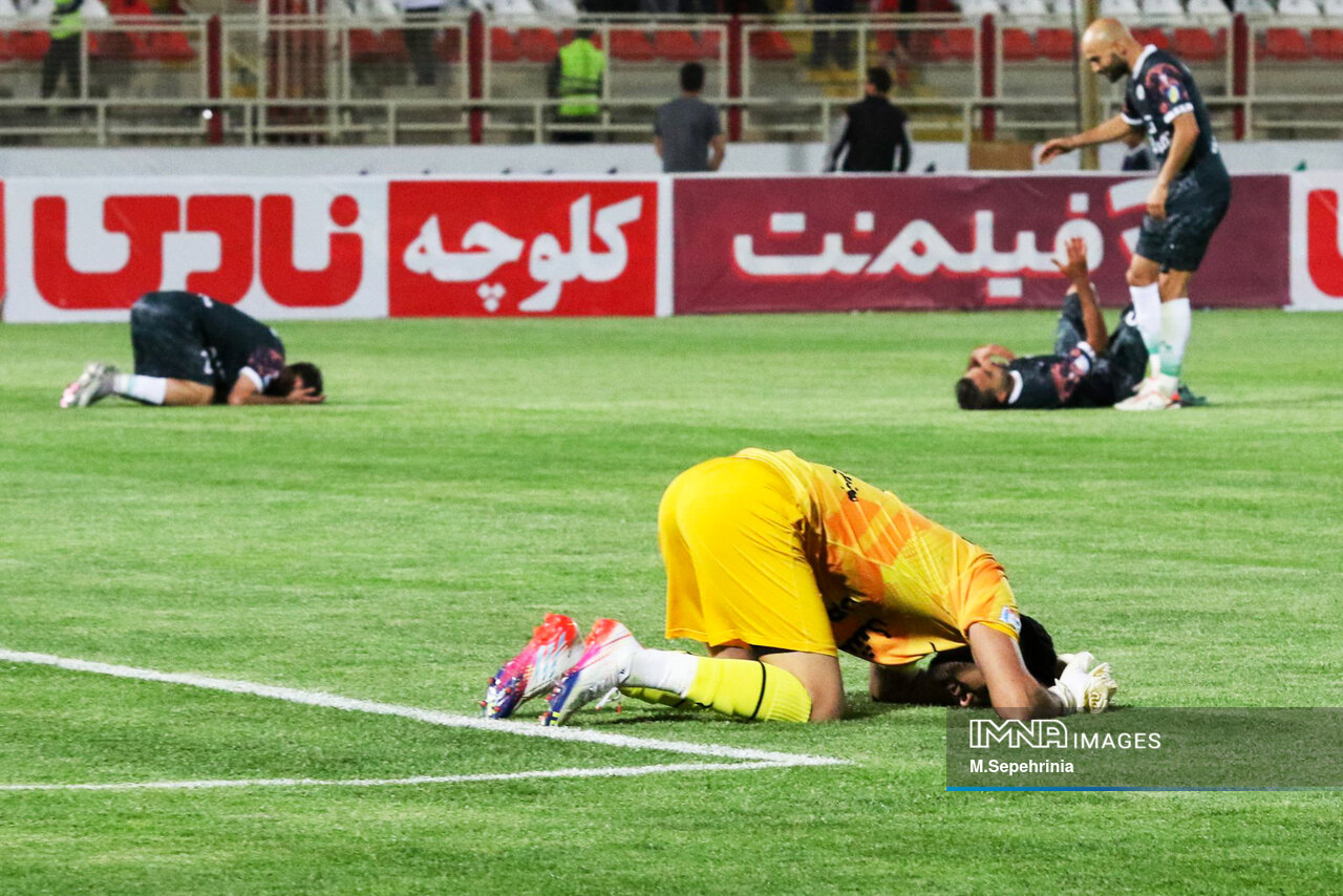 مصدومیتهای پرتعداد بازیکنان، چالشی جدی در فوتبال ایران