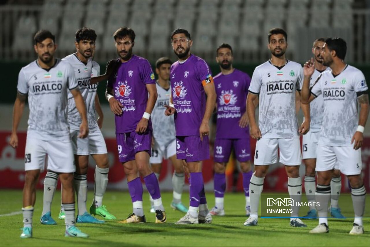 بازگشت به دیدارهای کمگل اما جذاب پس از وقفه چند هفتهای