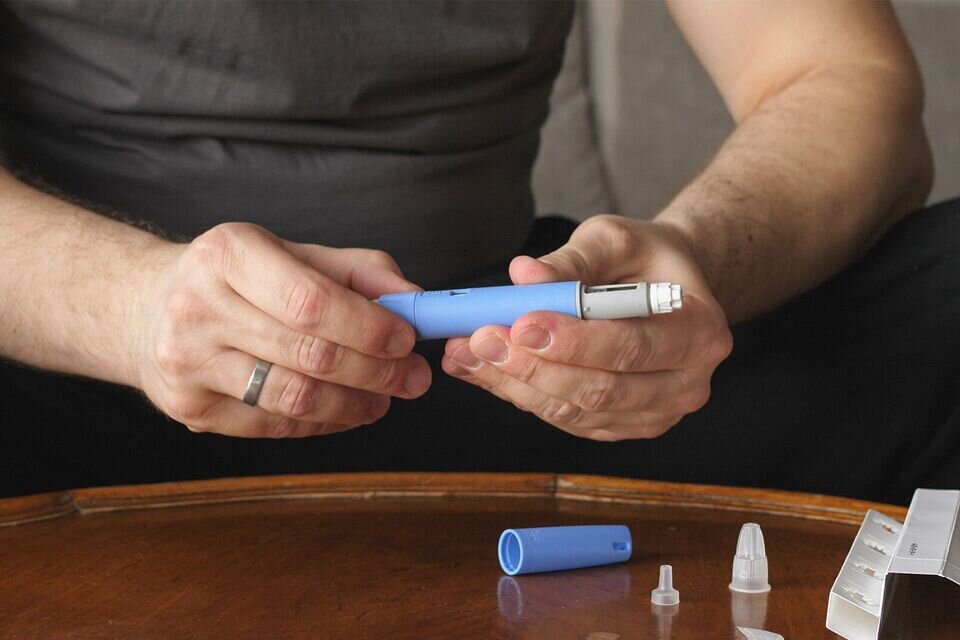 ماجرای کمبود قلمهای انسولین وارداتی / تفاوتی بین قلمهای انسولین و ویالهای ایرانی نیست؟