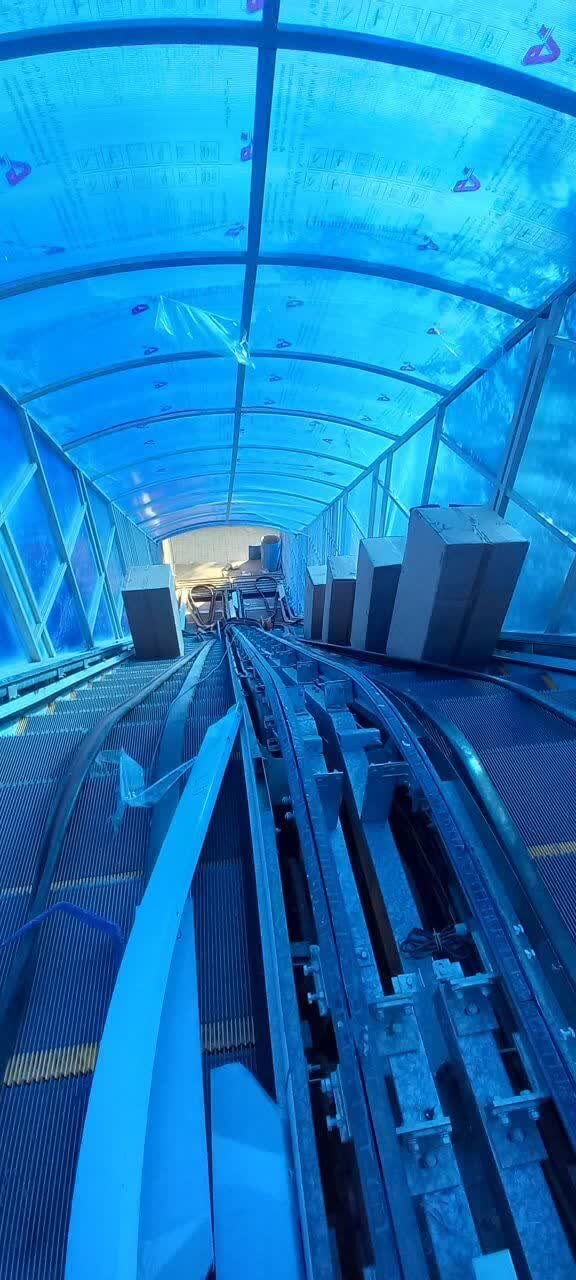 بهرهبرداری از پروژه نوسازی پله برقی پل مکانیزه میدان آزادی تا شهریور ۱۴۰۳