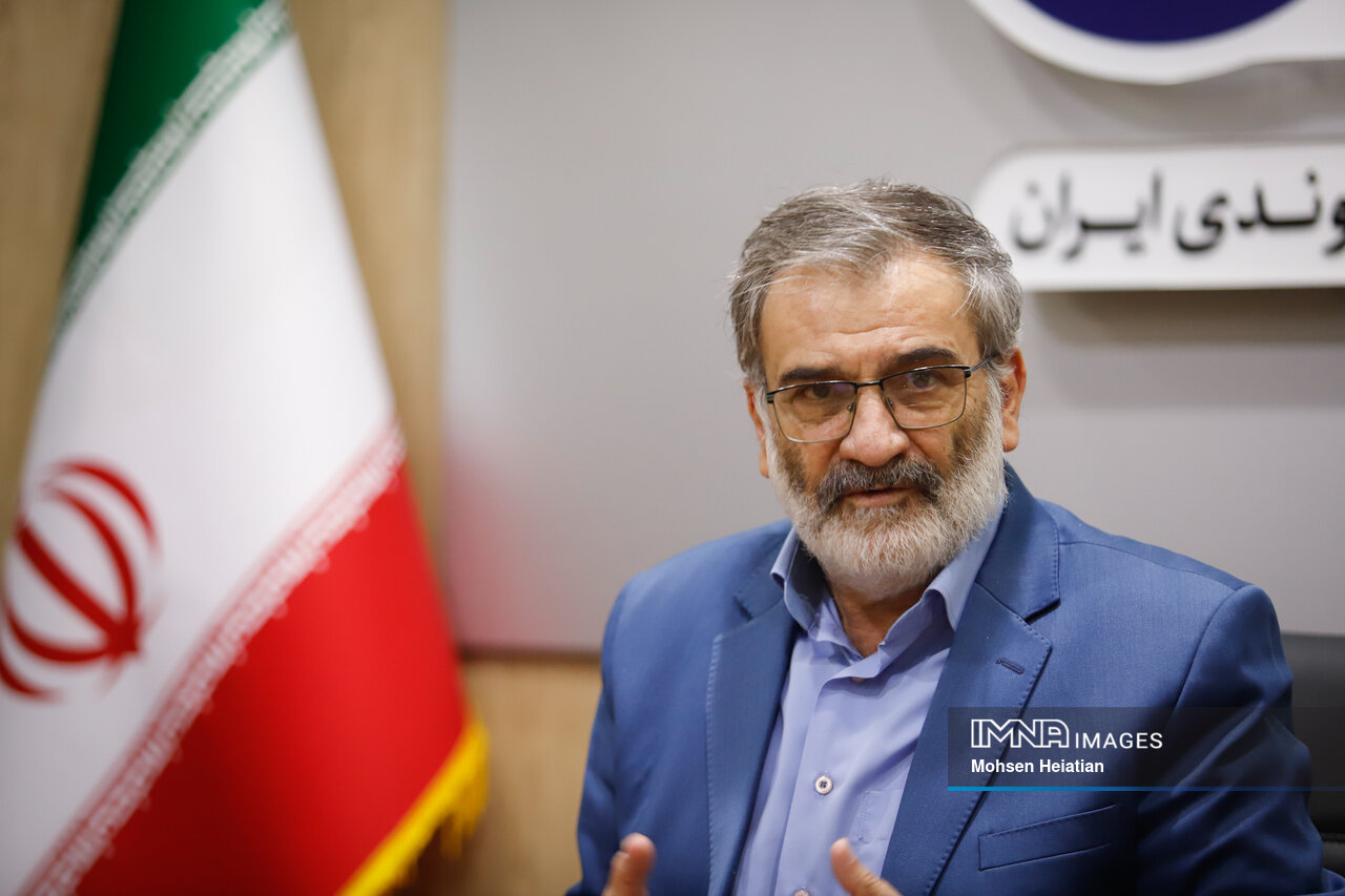 دستفروشی؛ فرصت یا تهدید برای شهرها