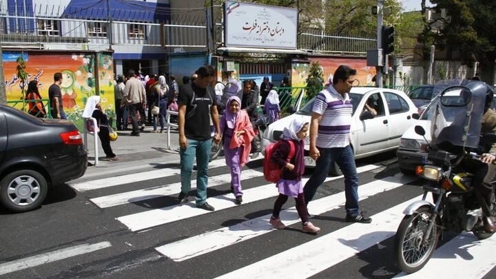 ۳۰ درصد به ترافیک مهر افزوده می‌شود / ۲۵ درصد سفرهای درون‌شهری تحصیلی است