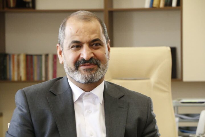 آغاز اجرای کنسرت – نمایش «سه سرو، یک آسمان» در کرمان