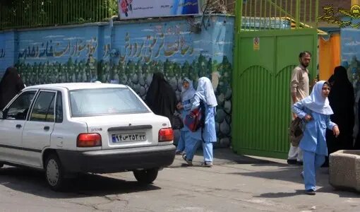 ۳۰ درصد به ترافیک مهر افزوده میشود / ۲۵ درصد سفرهای درونشهری تحصیلی است