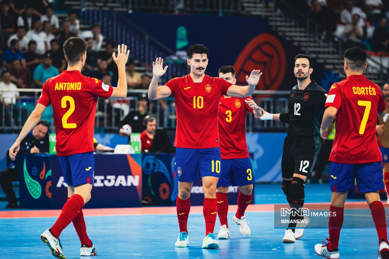 نتایج روز پنجم بازیهای مرحله گروهی جامجهانی فوتسال/ شکست نزدیک افغانستان و طوفان لاروخا