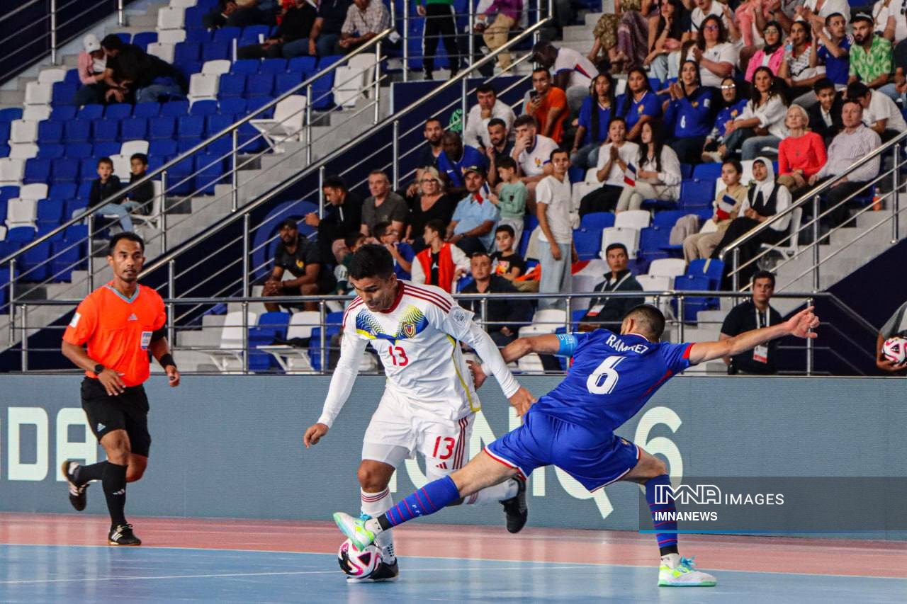 نتایج روز ششم بازیهای مرحله گروهی جامجهانی فوتسال / صعود ایران و فرانسه به مرحله حذفی