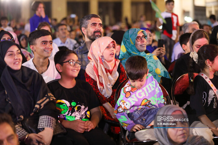 جشن بزرگ خانوادگی هفته وحدت