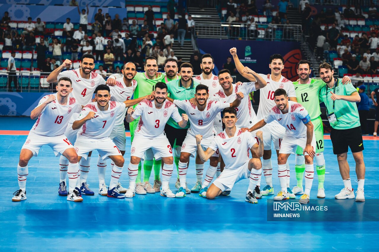 نتایج روز هشتم بازیهای مرحله گروهی جامجهانی فوتسال / پیروزی قاطعانه اسپانیا و قزاقستان