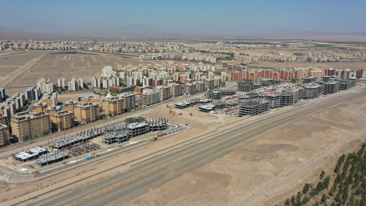 تنفس مصنوعی به ورزش قم؛ ورزشگاه پردیسان از کما خارج میشود؟