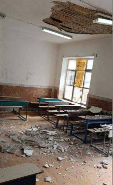 جزئیات ریزش سقف یک کلاس در ارومیه / هیچ مشکلی برای مدرسه و دانشآموزان وجود ندارد