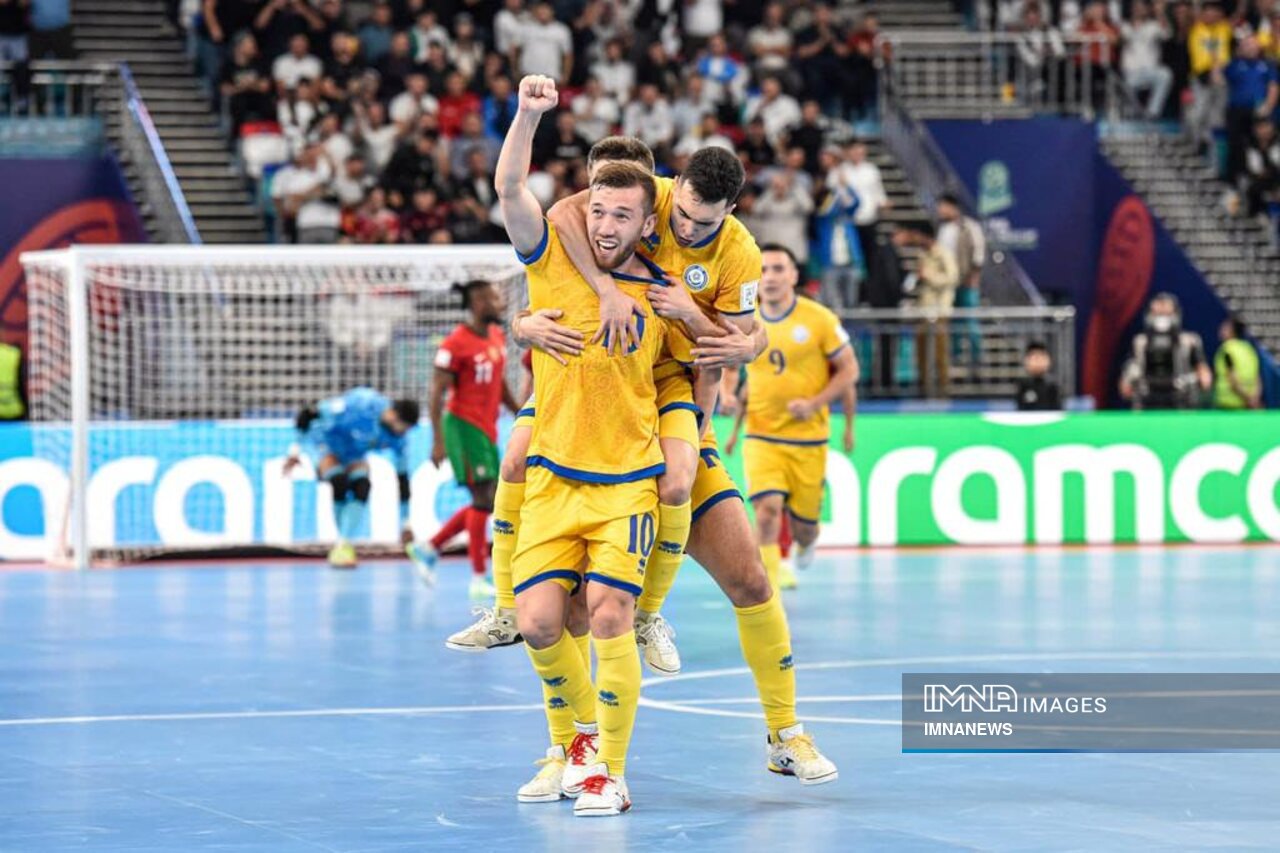 نتایج روز سوم مرحله یکهشتم نهایی جامجهانی فوتسال/ دژاووی حذف ایران و شگفتیسازی قزاقها