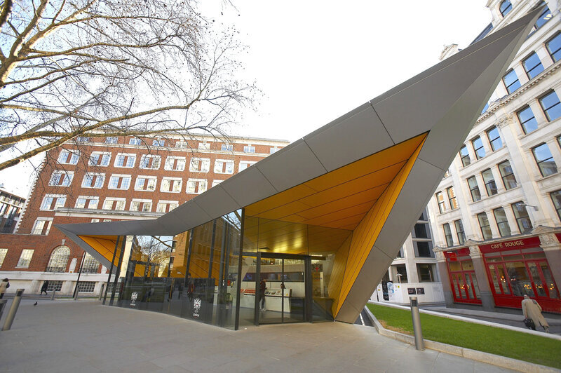 کیوسکهای گردشگری؛ راهی برای رونق توریسم شهری