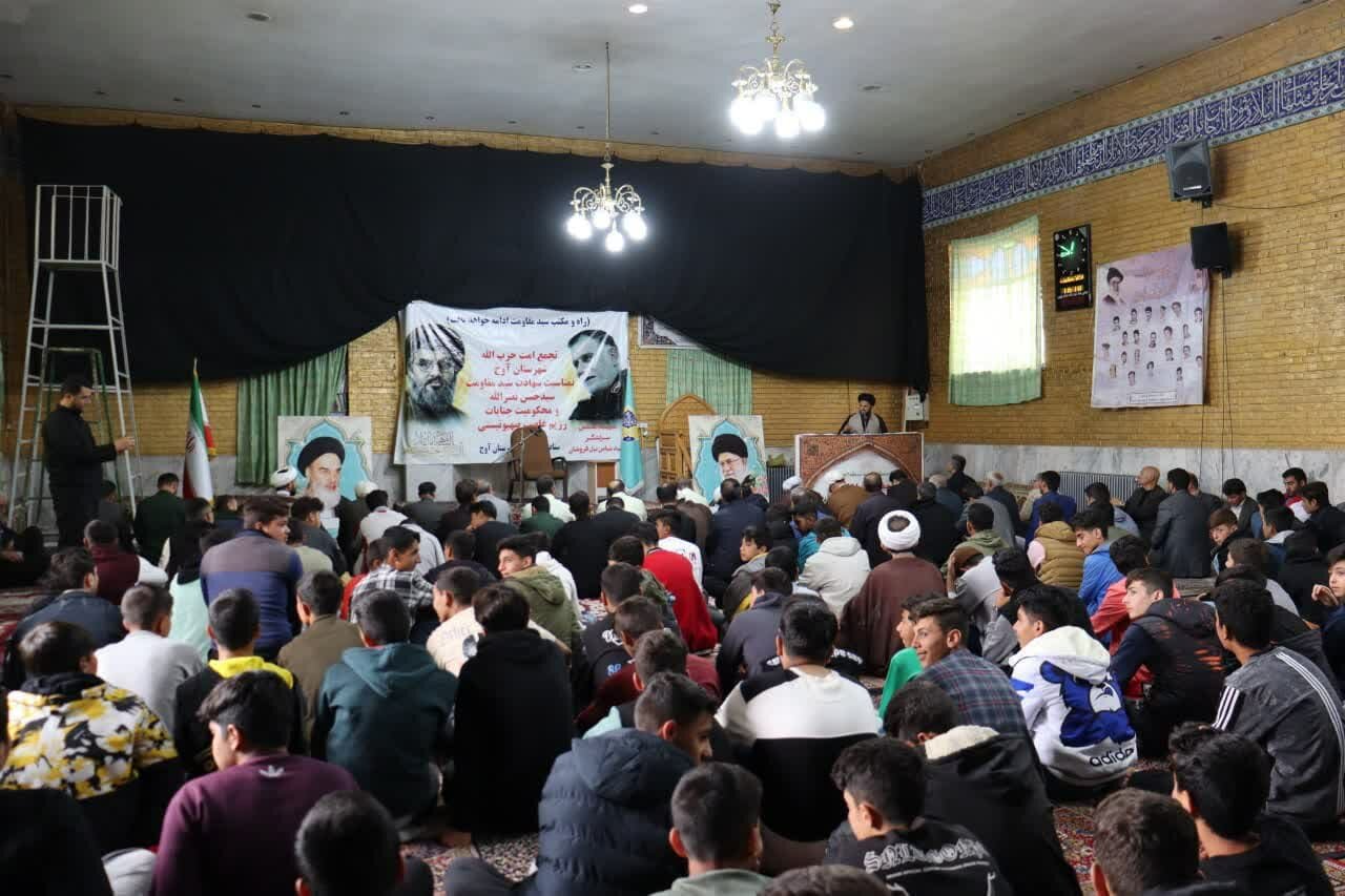 تجمع آوجیها در محکومیت خونآشامان صهیونیست + تصاویر