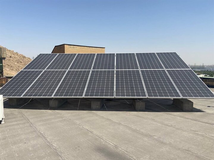 نیروگاه خورشیدی فولاد غدیر نی‌ریز وارد مدار شد