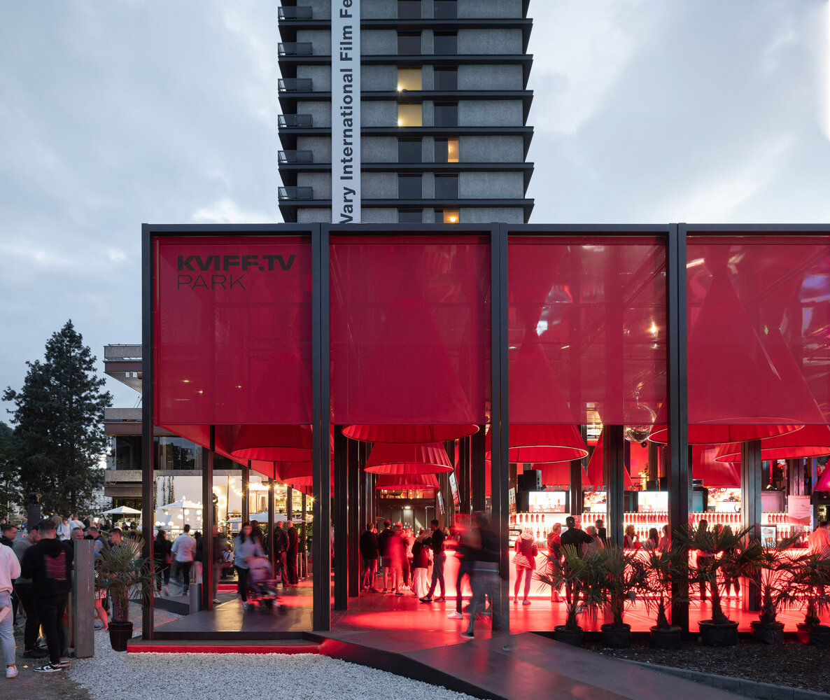 نقش پاویونها در فضای عمومی شهرها + نمونههای برتر