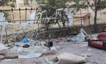 واکنش شهردار به انباشت زباله در آبشار یاسوج