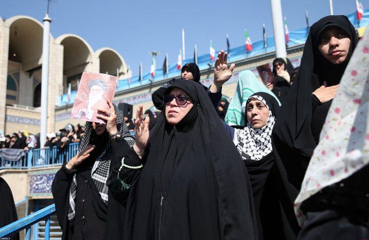 نماز جمعه تهران به امامت رهبر معظم انقلاب