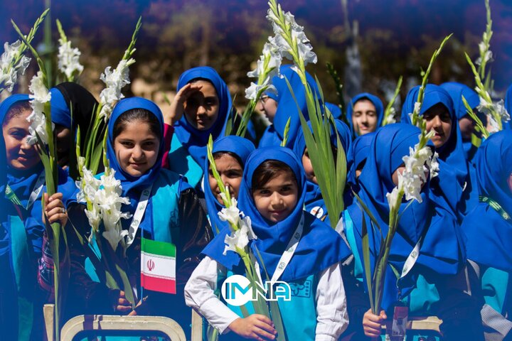 فیلم| آیین افتتاحیه معنوی سی و ششمین جشنواره بین‌المللی فیلم های کودکان و نوجوانان اصفهان