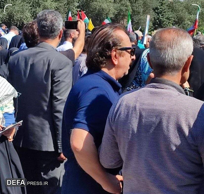 حضور چهرههای فرهنگی و هنری در نماز جمعه با شکوه تهران