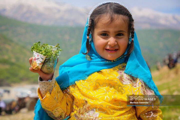 "Kooch: The Timeless Journey of Iran's Nomadic Tribes Through Seasons and Heritage"