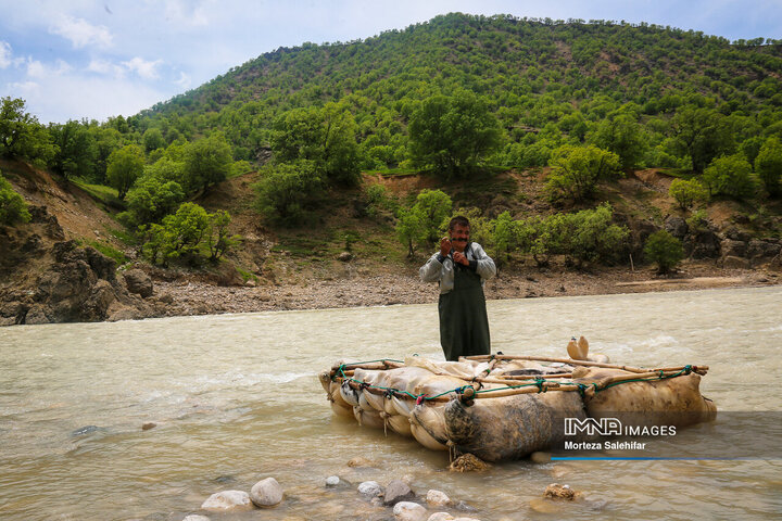 "Kooch: The Timeless Journey of Iran's Nomadic Tribes Through Seasons and Heritage"