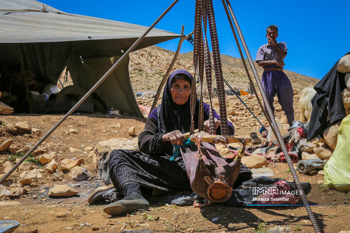 "Kooch: The Timeless Journey of Iran's Nomadic Tribes Through Seasons and Heritage"