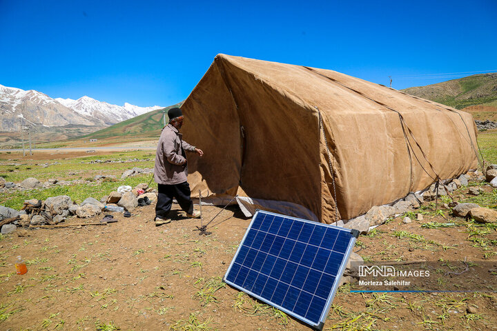 "Kooch: The Timeless Journey of Iran's Nomadic Tribes Through Seasons and Heritage"