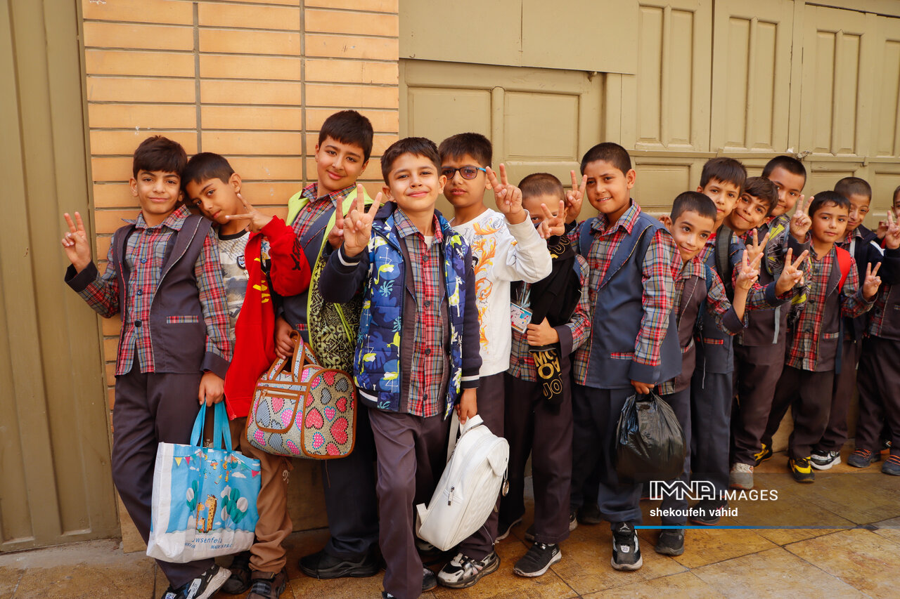 جشنوارهای به وسعت نصف جهان و زیبایی نقش جهان