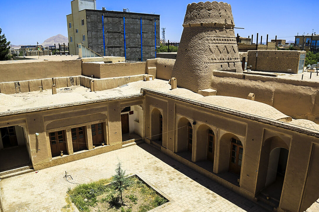 معماری ایرانی در گذر فراموشی/ نماهایی که بلای جان شهر شدهاند