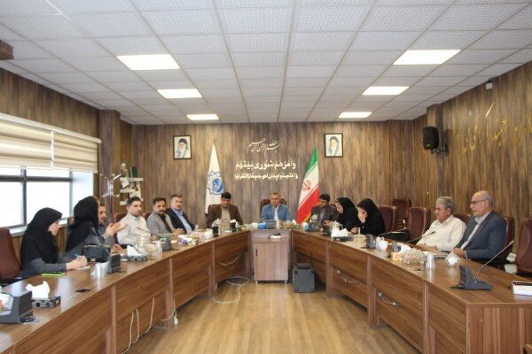 رواج آسیبهای اجتماعی در مناطق حاشیه شهر سنندج بیشتر است