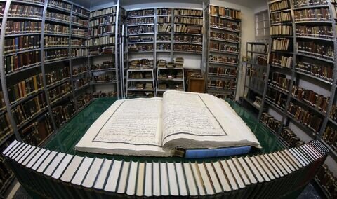 ساخت بزرگترین کتابخانه جهان تشیع در قم