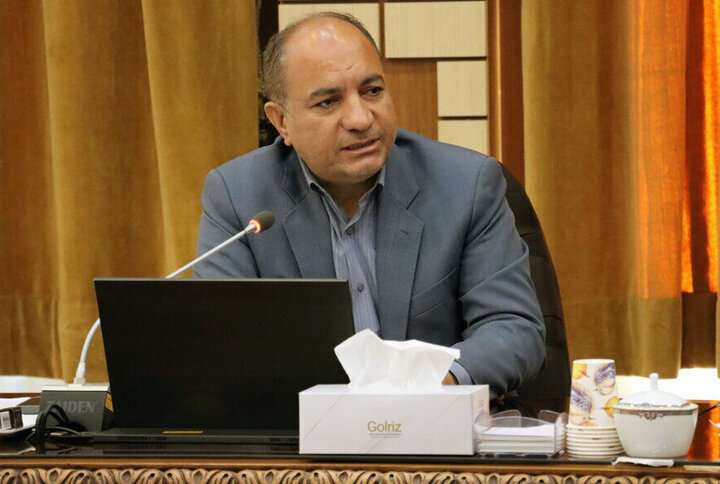 شهرداران در مدیریت‌شهری جهادی حرکت کنند