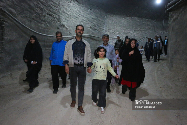 بازدید اعضای بسیج مهندسین کشاورزی و منابع طبیعی از پروژه‌های شهری اصفهان