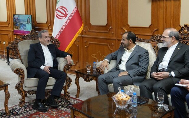 رایزنی رئیس هیئت مذاکرهکننده دولت نجات ملی یمن با عراقچی