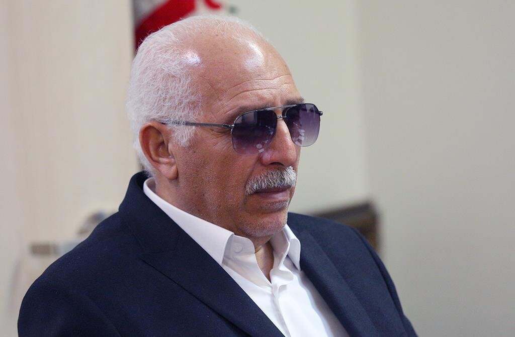 اینجا هنر زیستن در سکوت نور رنگ میگیرد