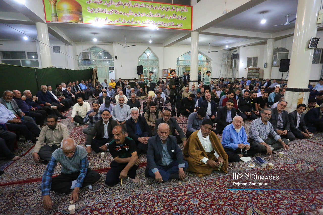 اهالی منطقه ۱۱ در دیدار با شهردار اصفهان چه گفتند؟