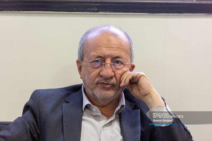 مدل موفق اصفهان در مسکن محرومان، الگوی سایر استان‌های کشور شود