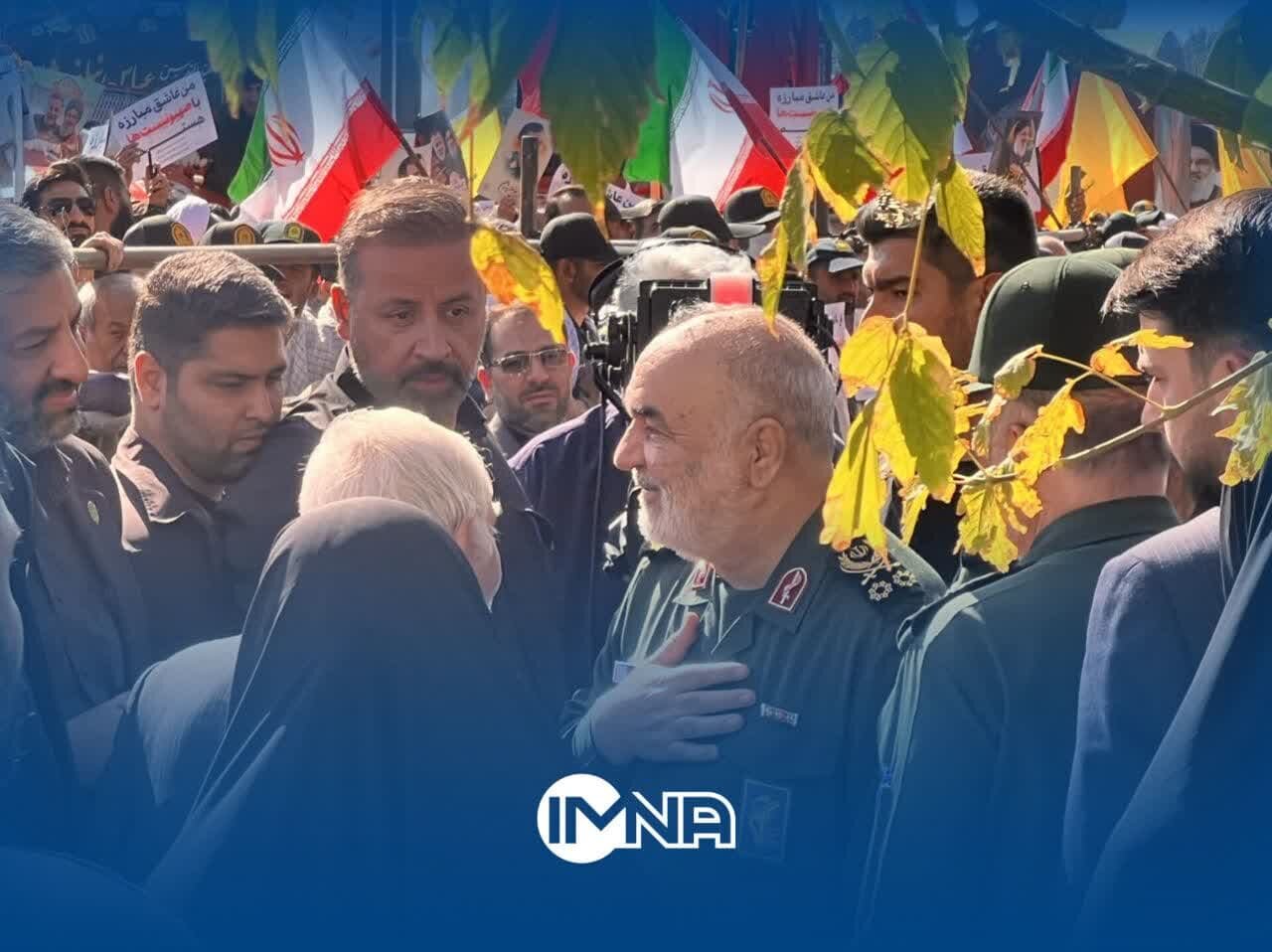 گفتوگوی سرلشکر سلامی با خانواده شهید نیلفروشان+ تصاویر